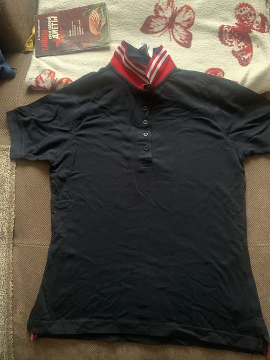 Продам футболки поло