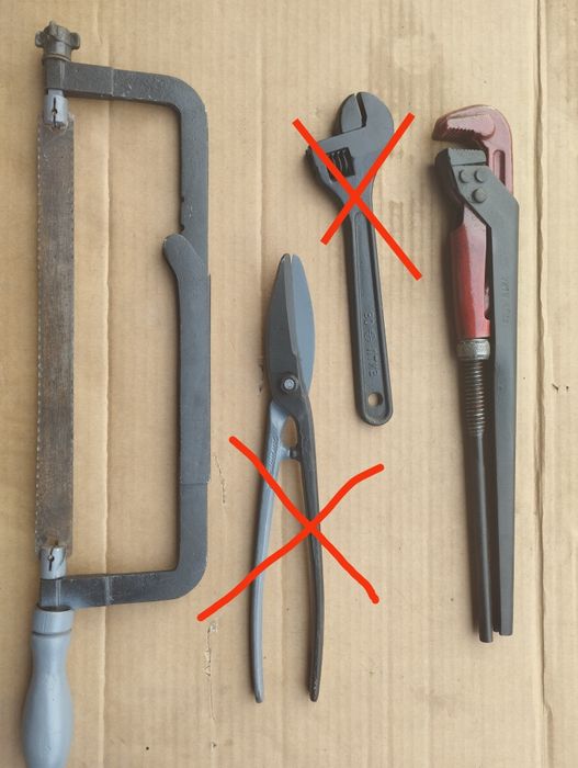 Ножовка по металу,ключ трубний №2,ножиці по металу, ключ розвідний.СРС