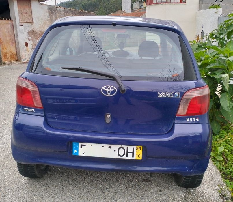 Toyota Yaris base