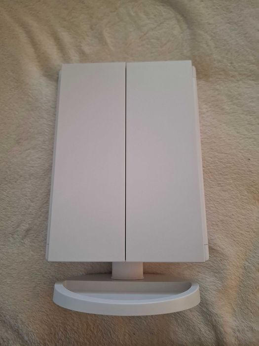 Espelho de Maquiagem com led - Novo