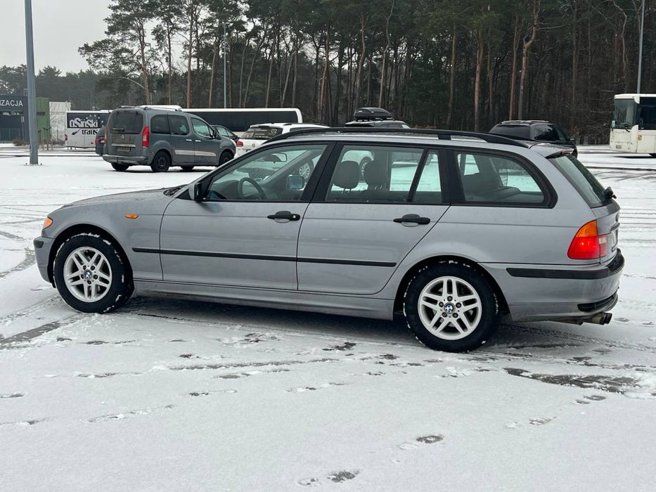 Sprzedam BMW E46 z 2003 roku, w dobrym stanie