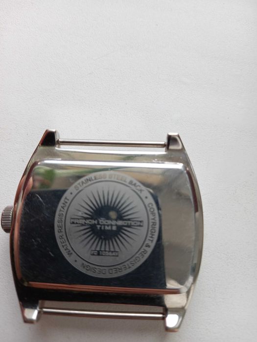 Ручний годинник без ремішка