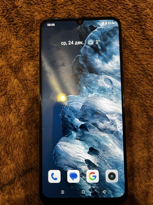 Realme C61  6/128 8 ядер 15 андроид 2 сим карты
