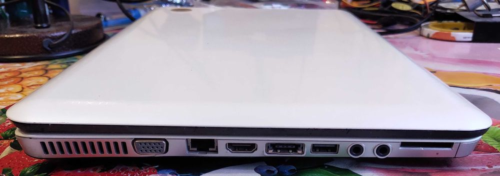 Ноутбук HP Pavilion dv6-3174er Shell White