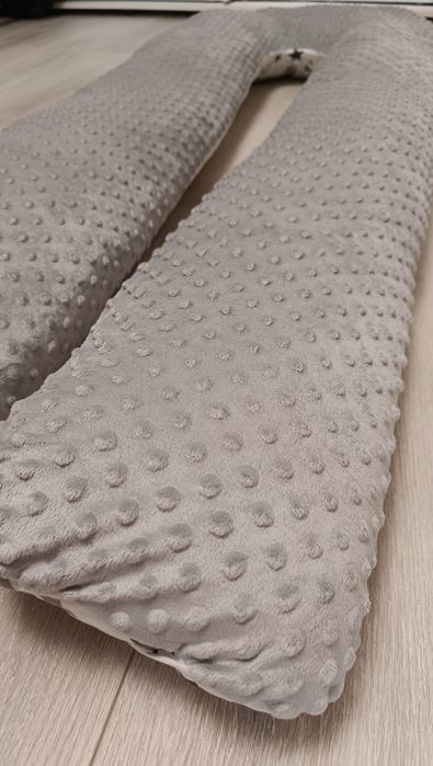 Подушка для вагітних.