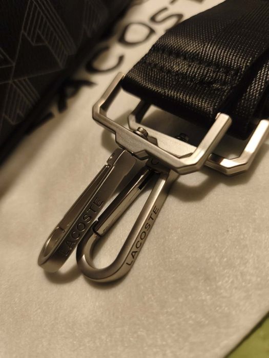 Bolsa Lacoste Nova no Saco