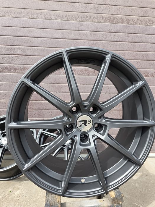 Диски R³ 5/114,3r19 ET 40 8.5j Tesla Toyota Lexus та багато інших