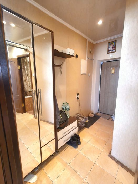 Центр,продаж двокімнатної квартири. Автономне опалення.Леха качинськог