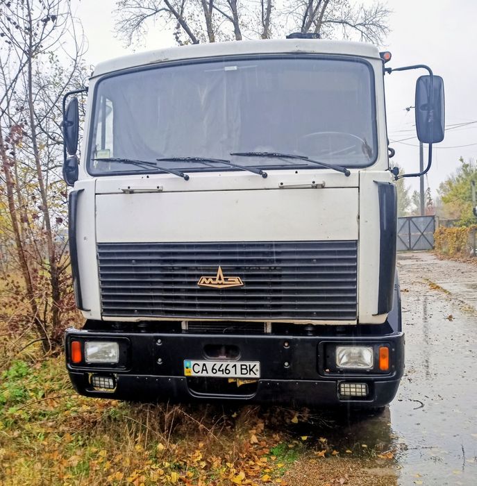 МАЗ кран маніпулятор.