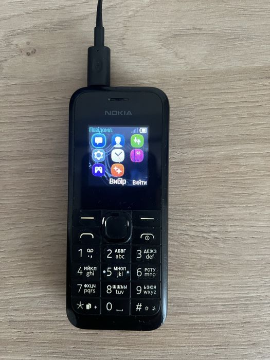 Nokia ,кнопочний, на  2 сім+стартовий пакет !!!