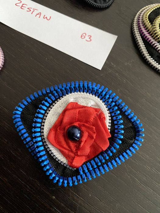 Broszki handmade z suwaków unikat zestaw 63