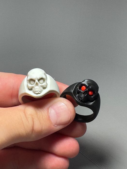 Pierścionki czaszki 3D – czarny i biały Halloween