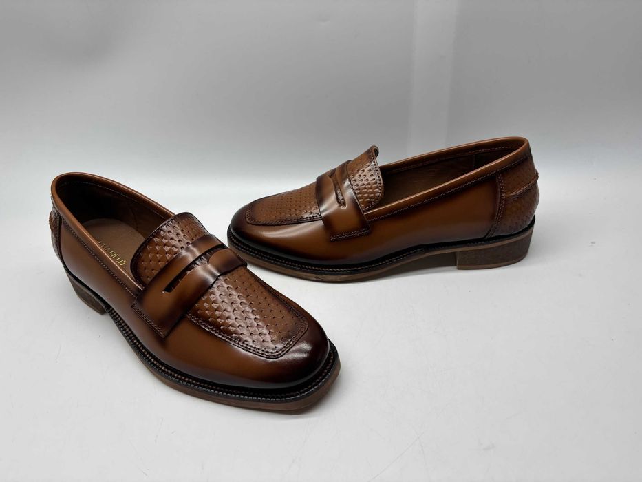 Anna Field półbuty wsuwane ze skóry rozmiar 37