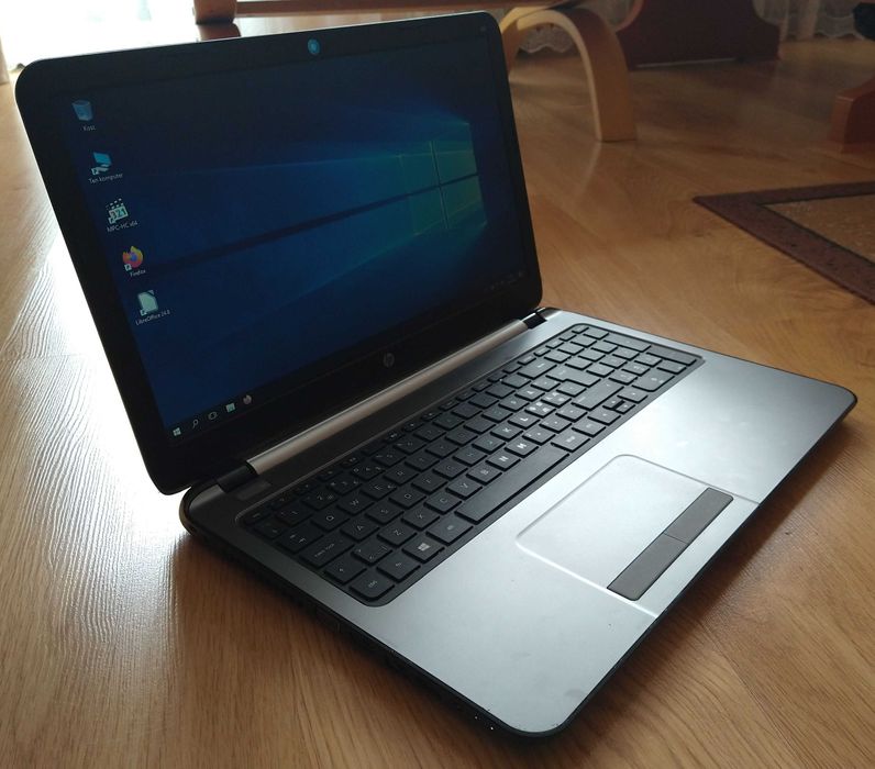 HP 250 - ekran 15.6, Intel 2-rdzeniowy, mocna bateria, bardzo ładny