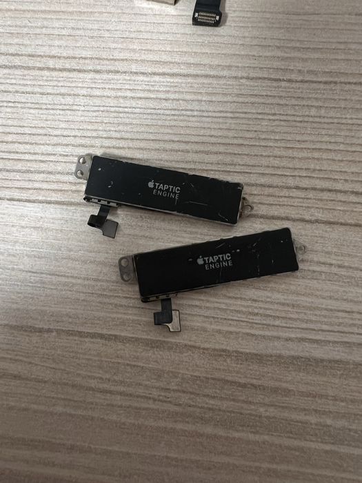 Різні запчастини iphone 11pro/7/6/4/6s