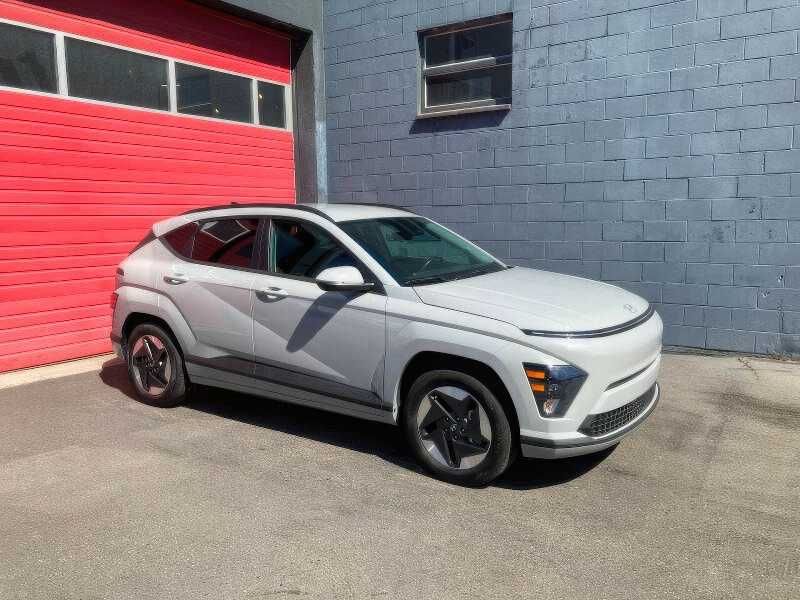 2024 Hyundai Kona Electric SEL