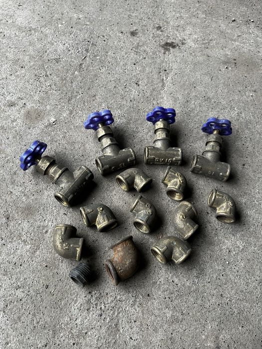 вентиль / кран латунний / кутник латунний відвідник