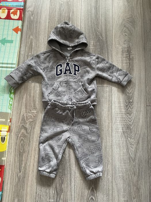 Костюм  на флісі Gap для хлопчика 18-24 м / спортивний костюм gap