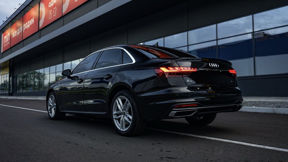 Audi A4 B9 2020r