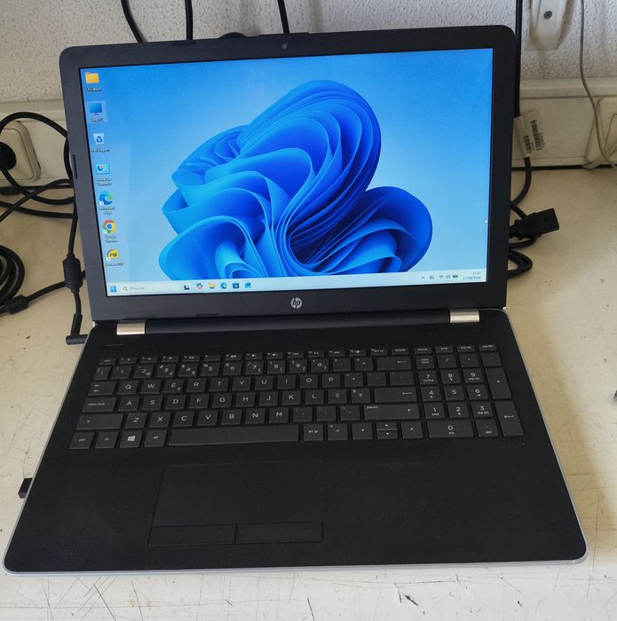 Portátil HP 15-bs007np