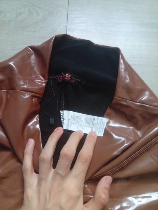 Piękne legginsy latex skóra lateks vinyl