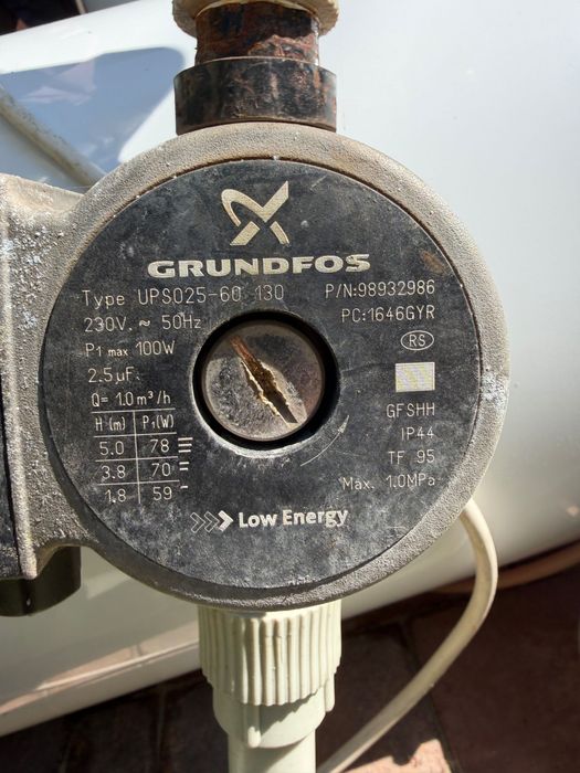 Циркуляційний насос GRUNDFOS UPS 25/60 130