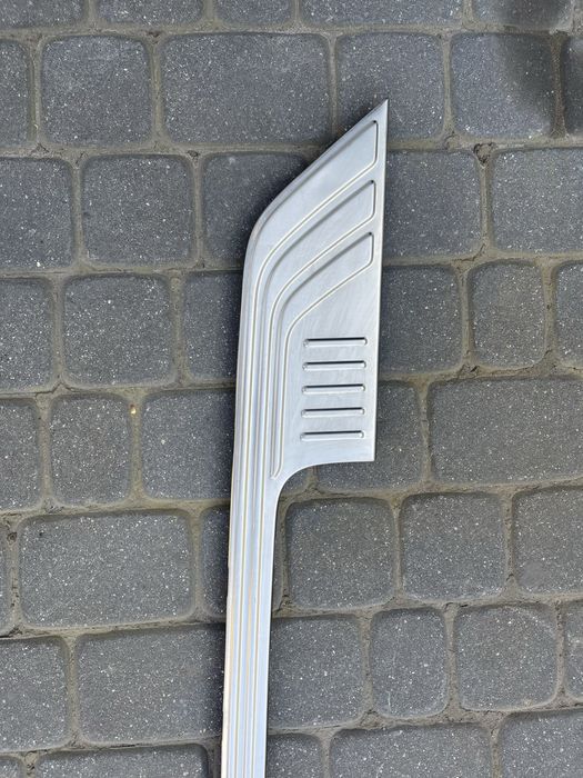 V klasa w447 vito chrom listwa progowa tylna prog stopien