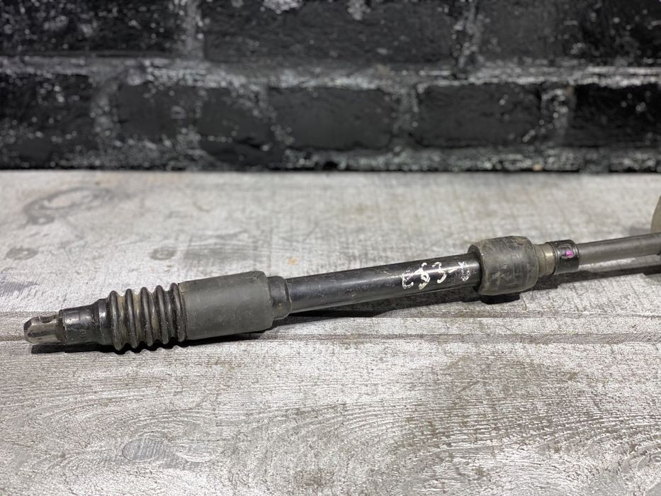 Автошрот БМВ Е53 Рульовий Карданчик