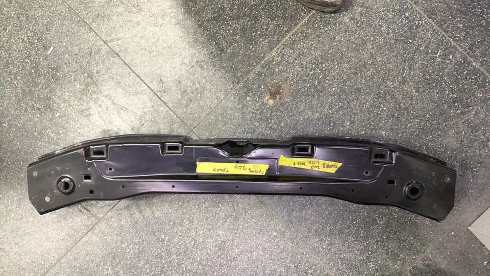 планка телевізора верхня Jeep Grand Cherokee 2020- б\у оригінал