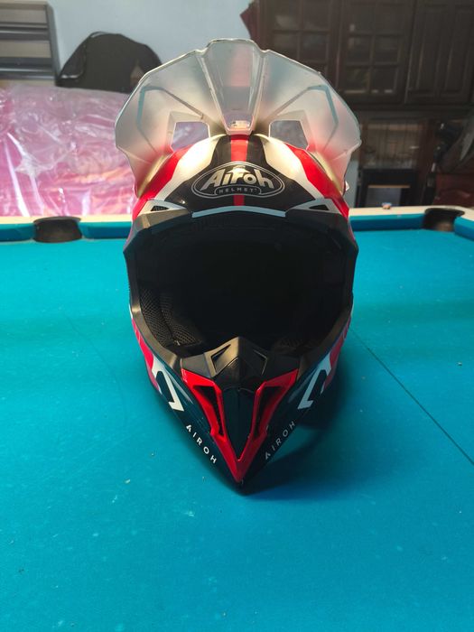 Capacete Airoh Off Road "semi novo"
