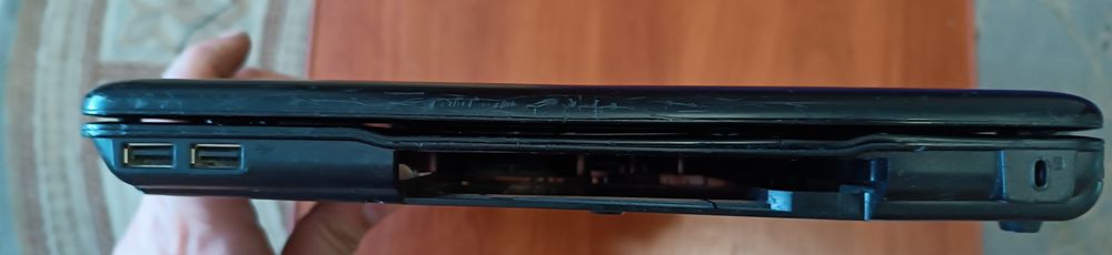 Ноутбука HP Compaq 6830s 17''