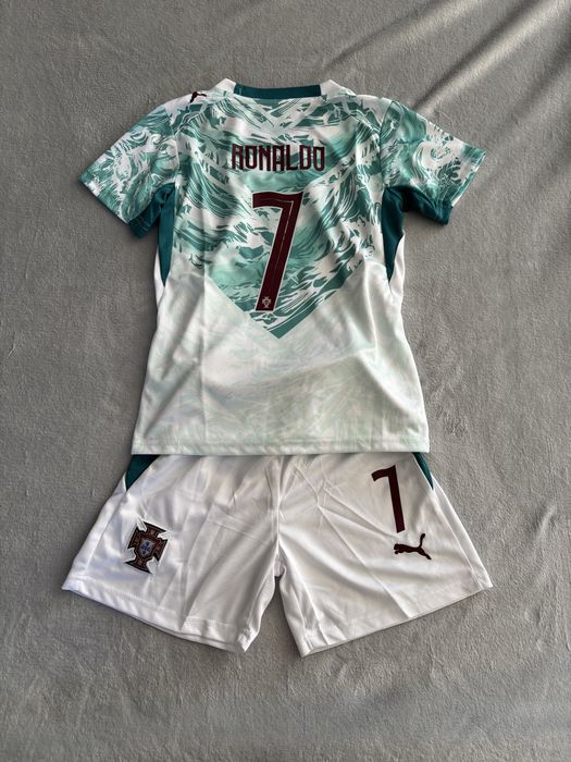 Kit criança Portugal - 5/7 anos - Ronaldo