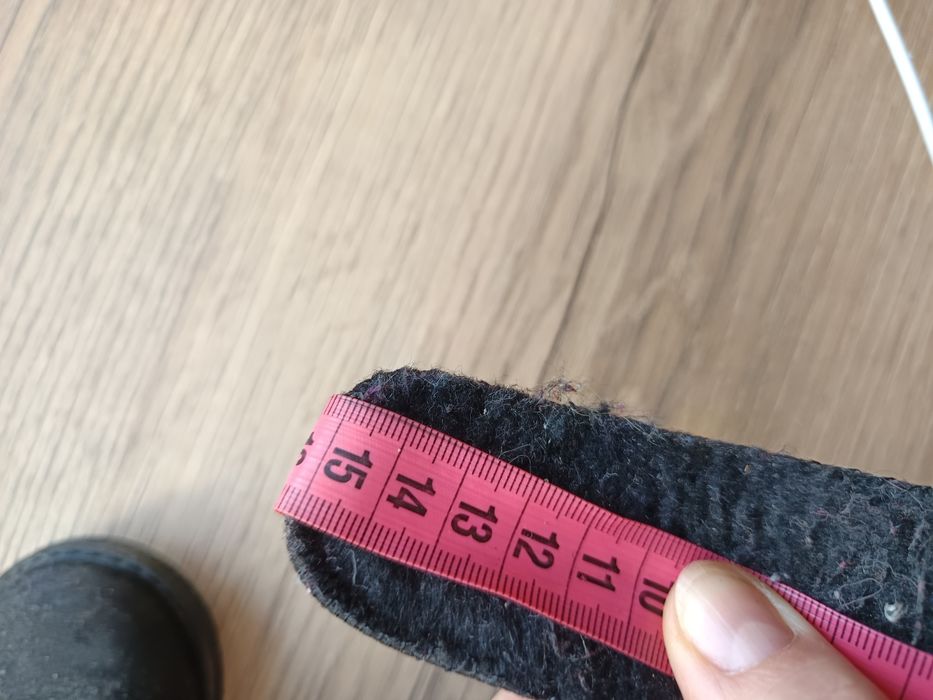 Buty za kostkę, botki, zimowe kozaczki dla dziewczynki r 23