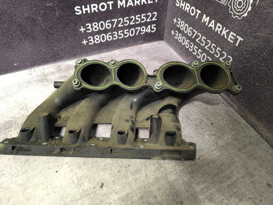 Впускний колектор VAG Skoda Audi VW Seat 1.8 20V AGN 1996-2010