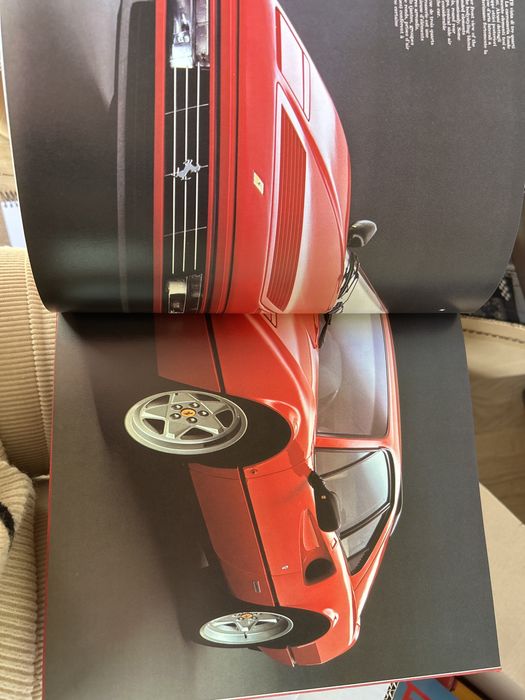 Livro Ferrari 328 GTB/GTS 3.2 mondial