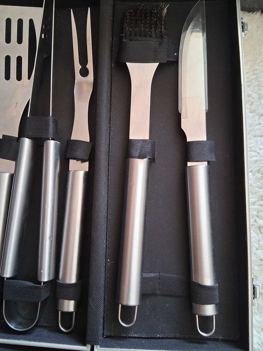 zestaw akcesorii do grila