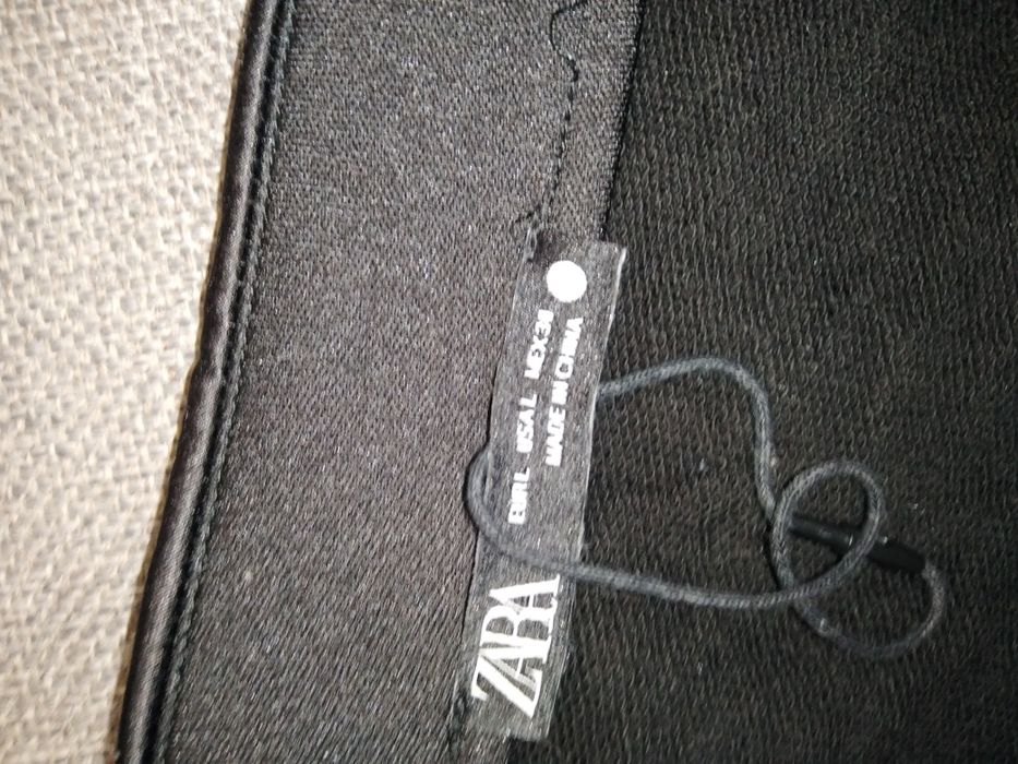 Spódnica mini Zara 38 40 czarna krótka marszczona