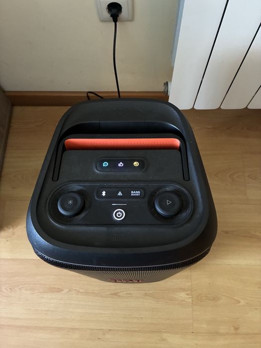 JBL party box 120