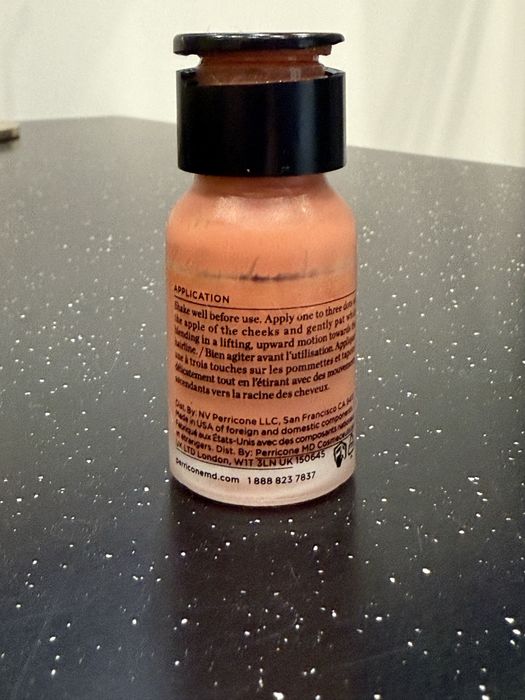 Продам румяна Perricone MD