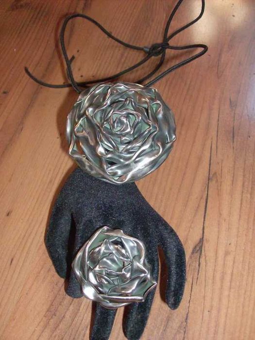 Komplet biżuterii pierścionek+ wisior rękodzieło