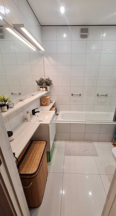 Pokój jednoosobowy w pięknym, przestronnym mieszkaniu