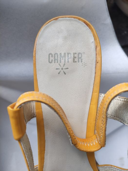 Літній "сонячний дует": лакові босоніжки CAMPER, Іспанія,та сумочка. 920грн.