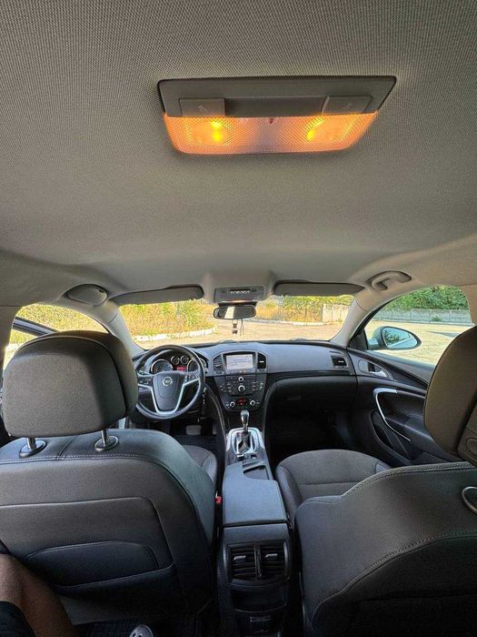 Opel Insignia 2011 Sports Tourer 2.0TDI