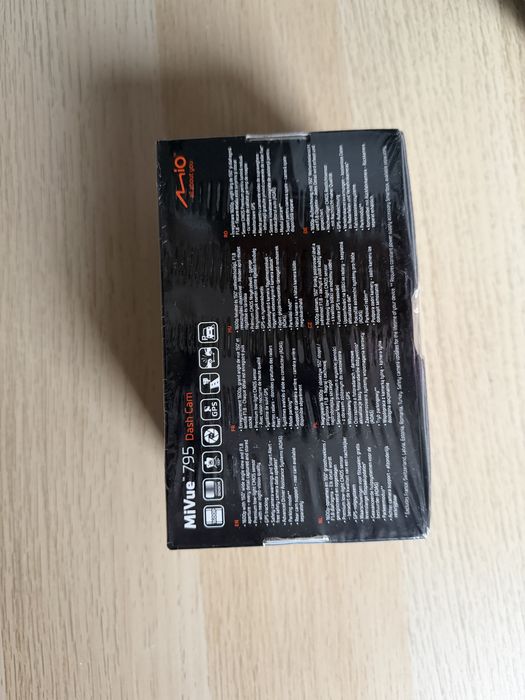 Kamera samochodowa, wideorejestrator MIO Mivue 795 przód i tył