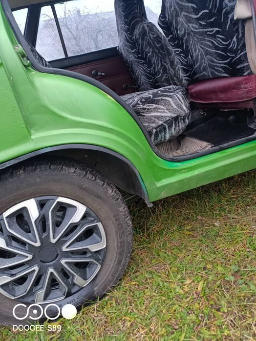 Авто.Москвіч 21251