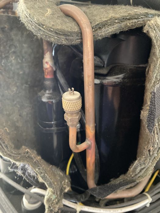 Bomba de calor Ariston Nuos Evo 100 – para peças