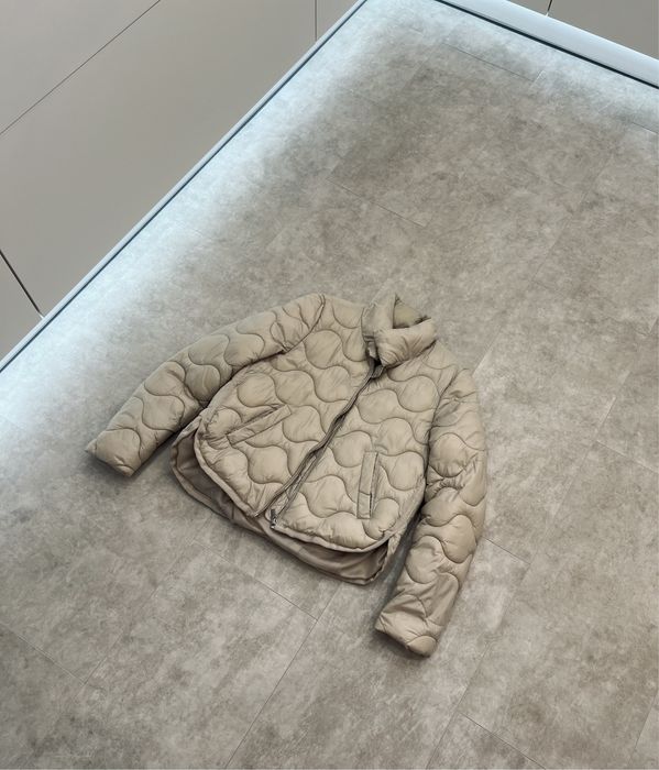 Mohito ZARA стьобана куртка розмір Xs/S бежева демісезон під шию комір