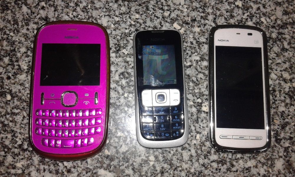 telemoveis com avarias antigos