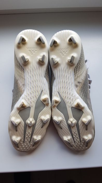 Buty piłkarskie ROZ. 39 1/3