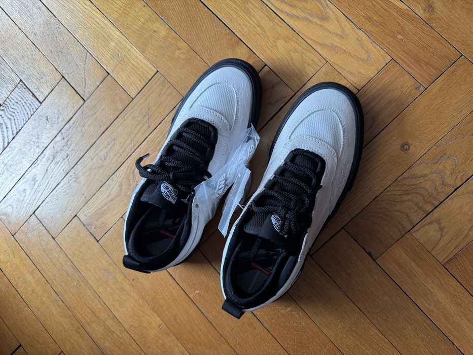 Buty Vans Skate Safe Low (atiba bone white/black) roz. 42n